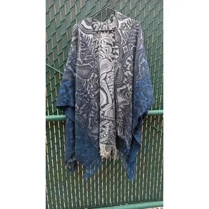 One Size Women's poncho/wrap grey to blue ombre by Accessory St